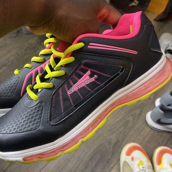 Catapult size 7Women preowned no box - Picture 2 of 2